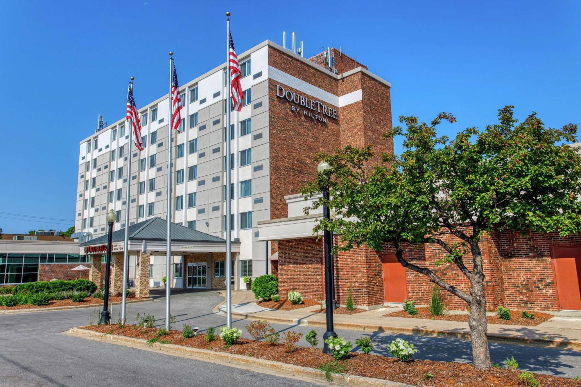 Doubletree By Hilton Neenah Экстерьер фото