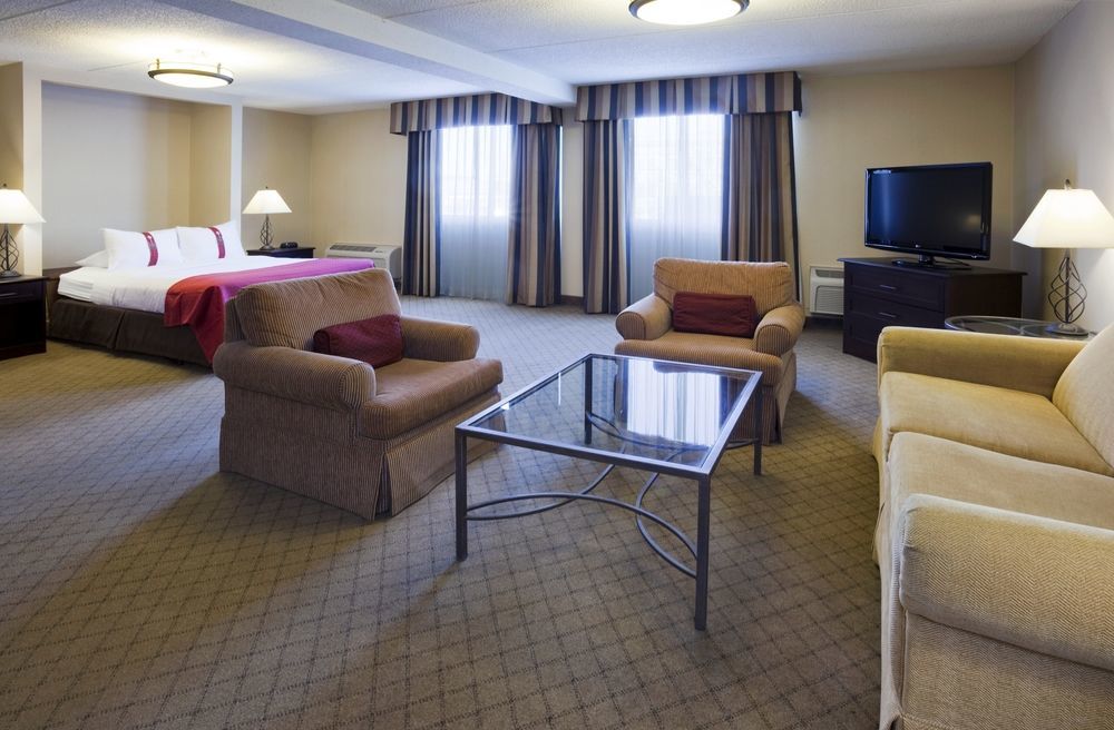 Doubletree By Hilton Neenah Экстерьер фото